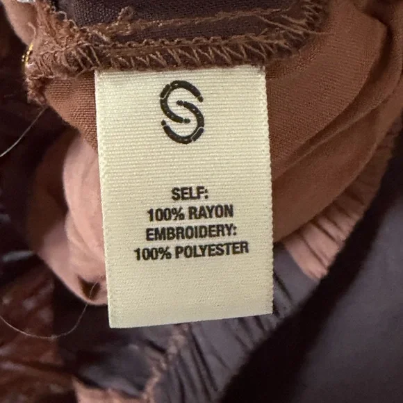 Embroidered Boho Peasant Blouse in Brown - Picture 11 of 11